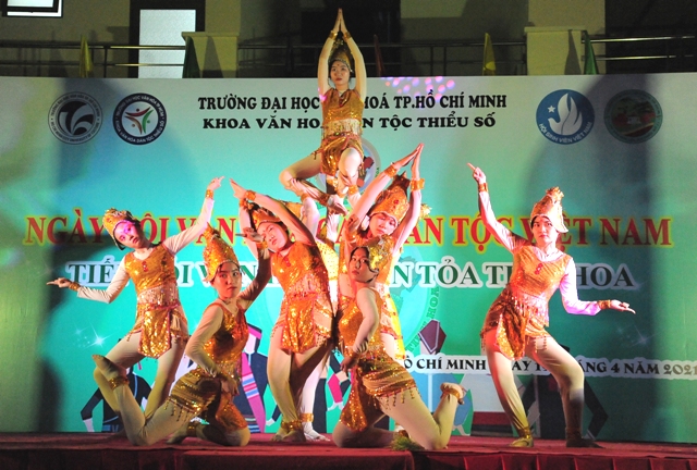 Tuyển sinh ngành Văn hóa các dân tộc thiểu số Việt Nam, trường Đại học Văn hóa Tp.HCM năm 2021