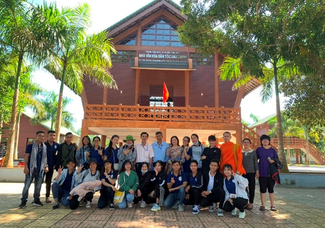 Sinh viên năm 4 thực tập giữa khóa tại tỉnh Bà Rịa- Vũng Tàu