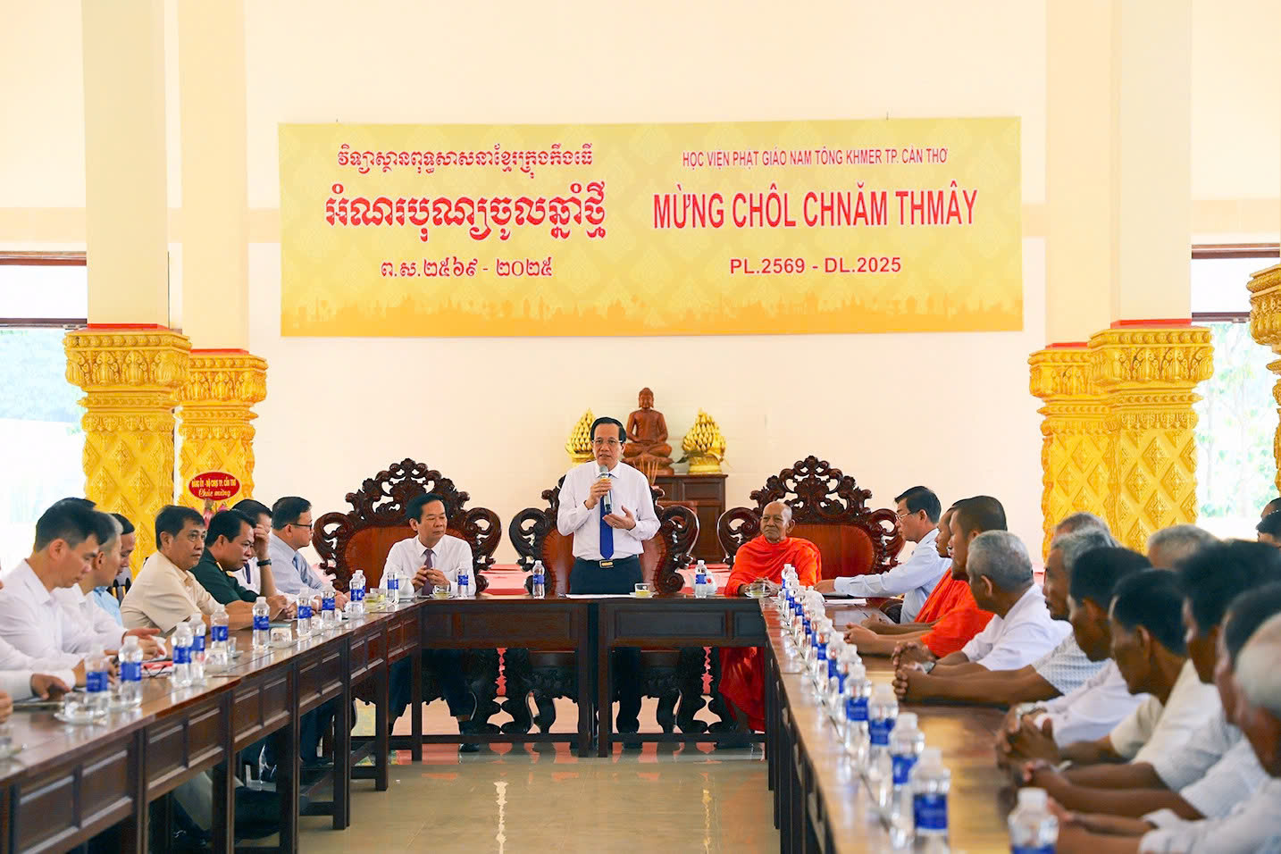 Bộ trưởng Đào Ngọc Dung: Đời sống bà con Khmer ngày càng trù phú, hạnh phúc hơn