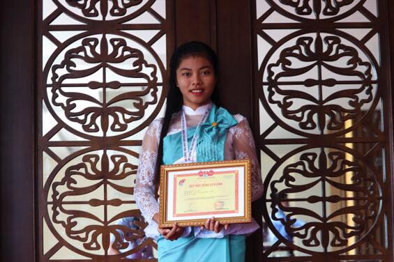 Sinh viên Khoa Dân tộc thiểu số, trường Đại học Văn hóa Tp. Hồ Chí Minh được tuyên dương tại Hội nghị học sinh, sinh viên xuất sắc làm theo lời Bác năm 2019